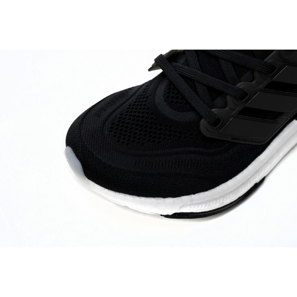 Adidas Ultra Boost 2023 LIGHT Black And White 
