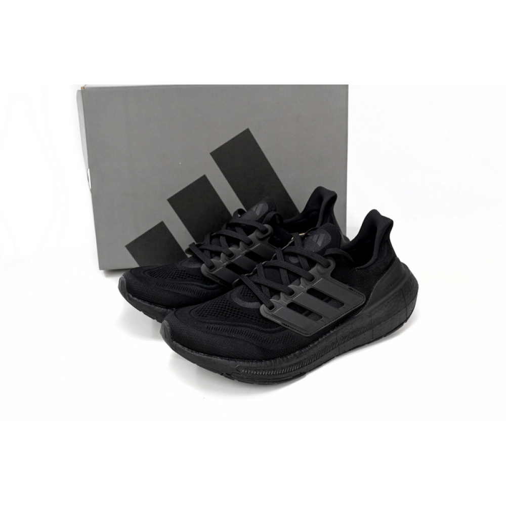 Adidas Ultra Boost 2023 LIGHT Black And White