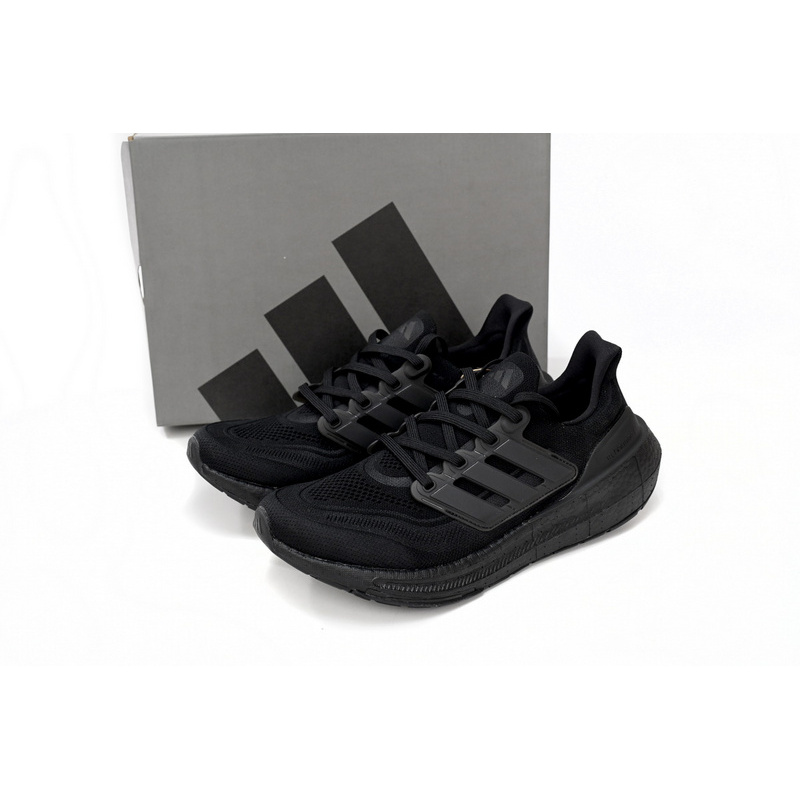 Adidas Ultra Boost 2023 LIGHT Black And White