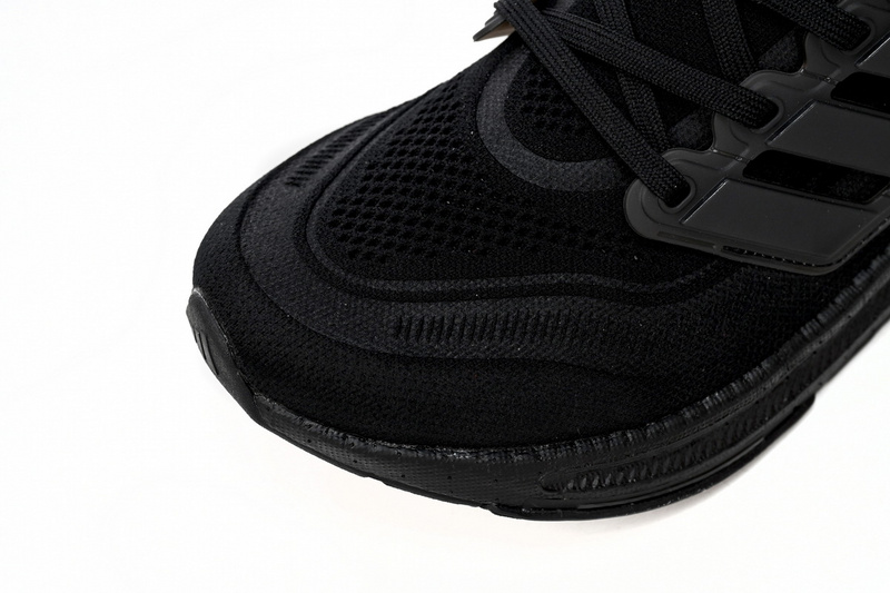 Adidas Ultra Boost 2023 LIGHT Black And White