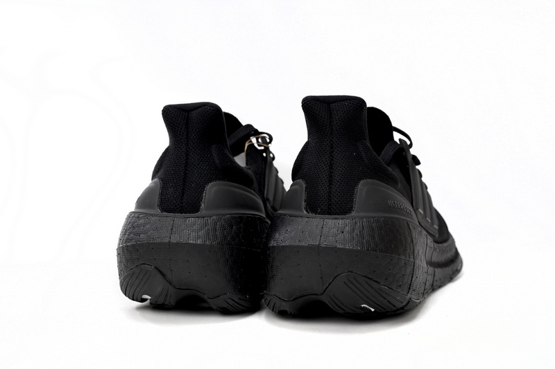 Adidas Ultra Boost 2023 LIGHT Black And White