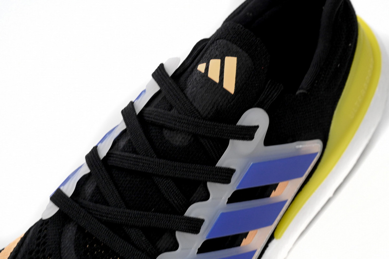 Adidas Ultra Boost 2023 LIGHT Black And White