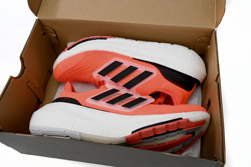 Adidas Ultra Boost 2023 LIGHT Black And White