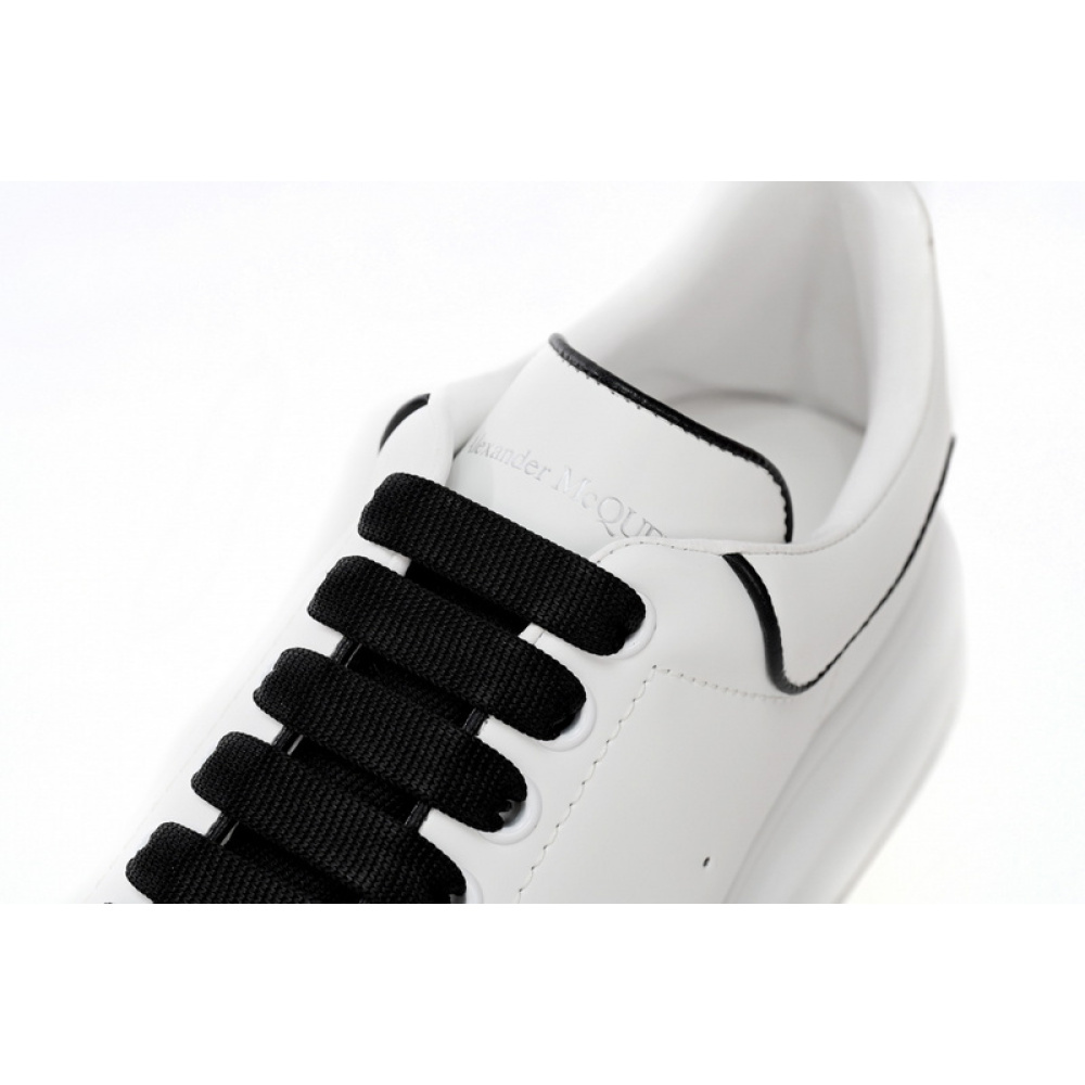 Alexander McQueen Sneaker Black Line