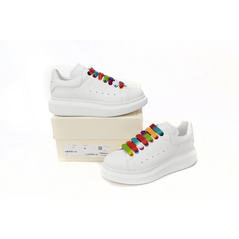 Alexander McQueen Sneaker Colored Ribbon