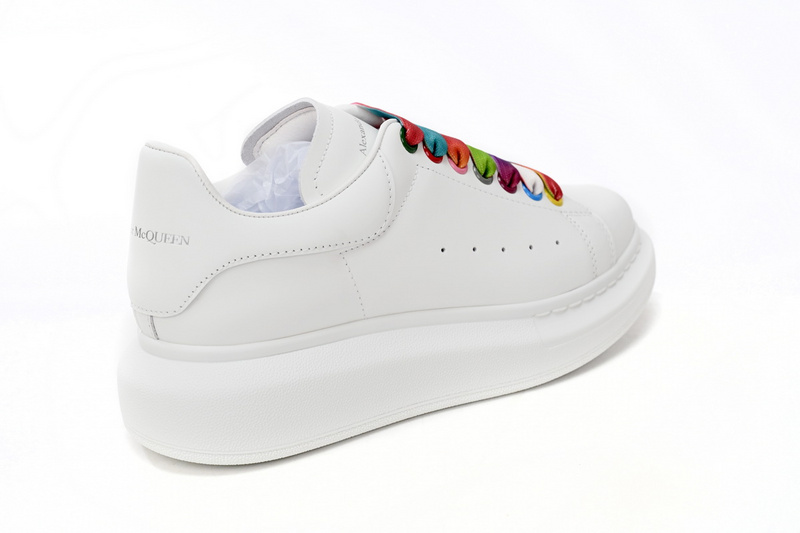 Alexander McQueen Sneaker Colored Ribbon