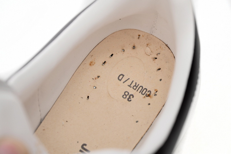 Alexander McQueen Sneaker Dlack Skin