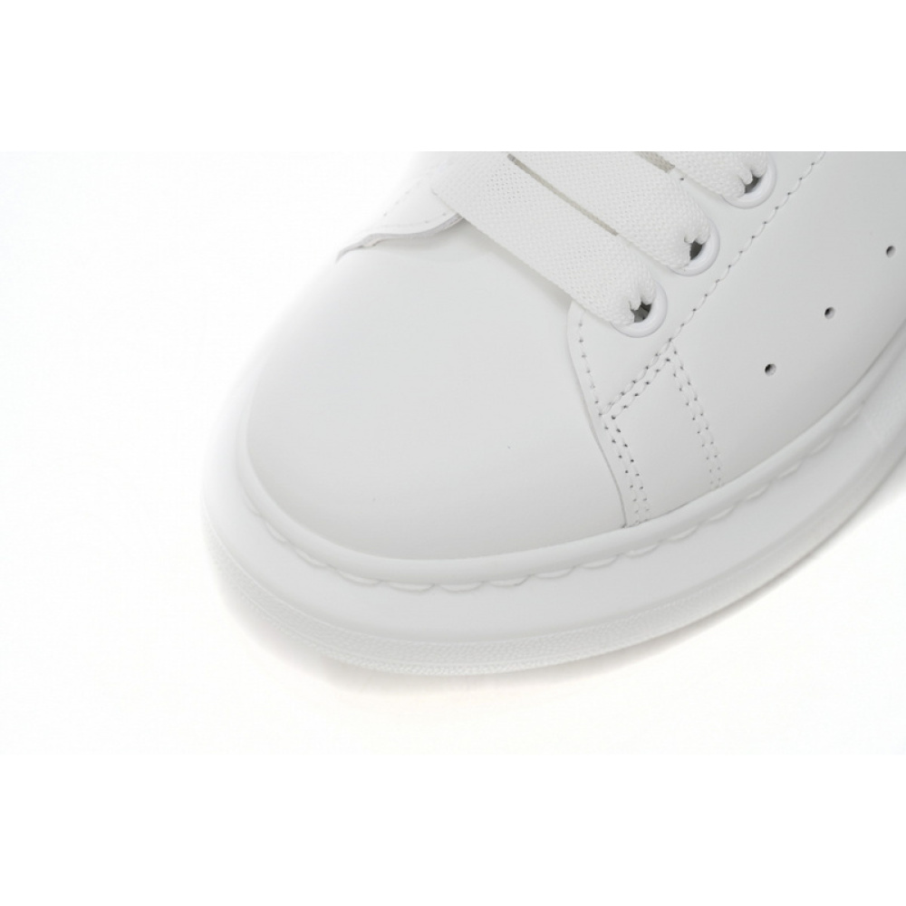 Alexander McQueen Sneaker Dlack Skin