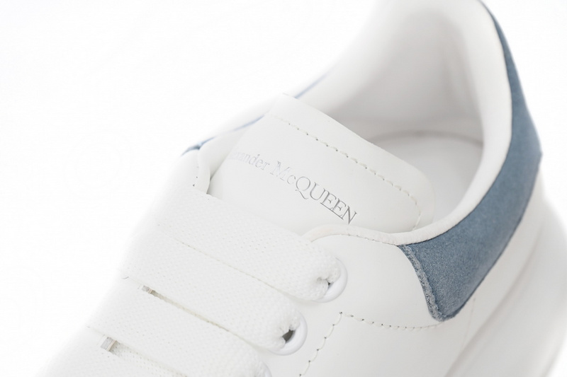 Alexander McQueen Sneaker Haze Blue