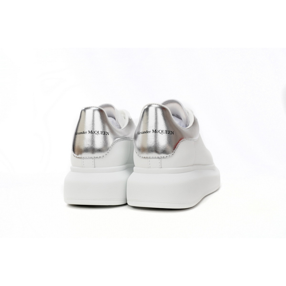 Alexander McQueen Sneaker Silver Tail