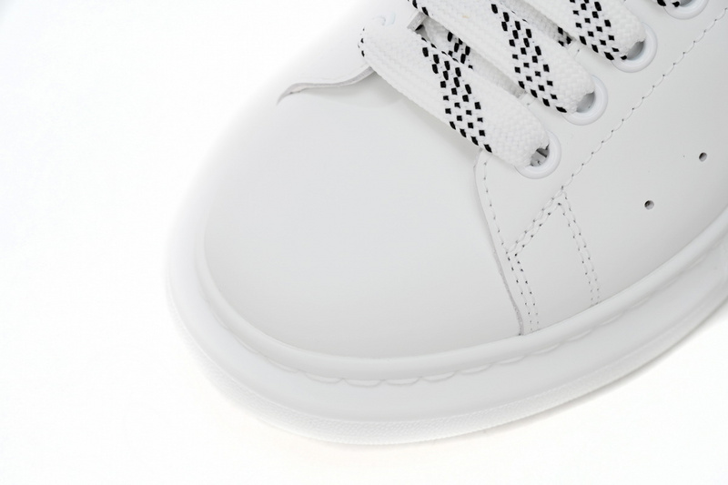 Alexander McQueen Sneaker Stone Pattern