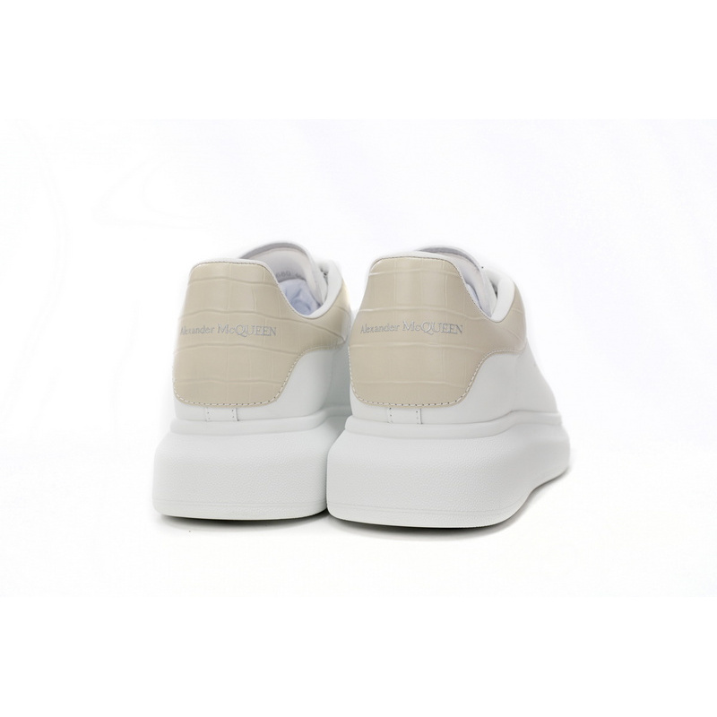 Alexander McQueen Sneaker Stone Pattern
