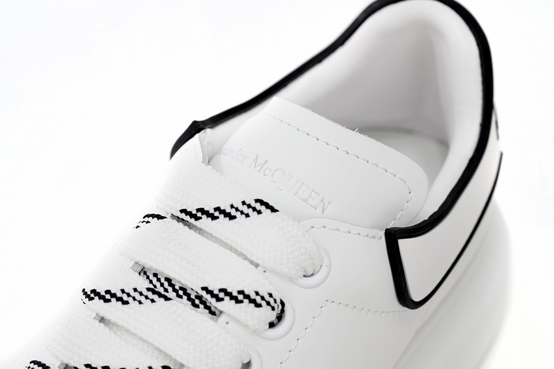 Alexander McQueen Sneaker White Glue