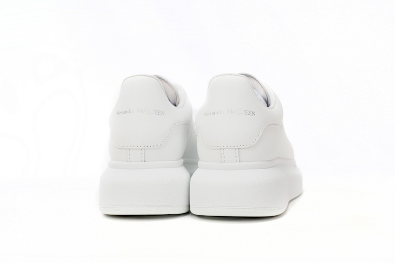 Alexander McQueen Sneaker White Paper