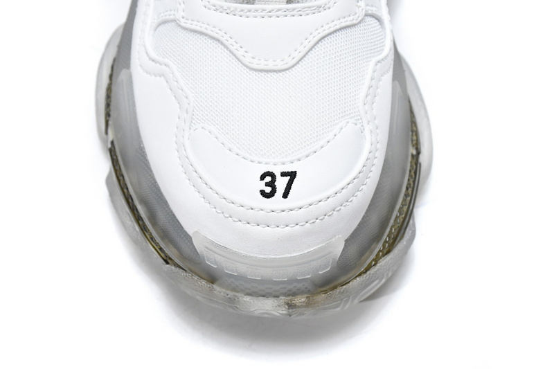 Balenciaga Triple S White Carbon Ash