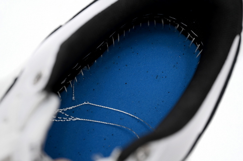 BP A Bathing Ape Bape Sta Low White And Black Tick