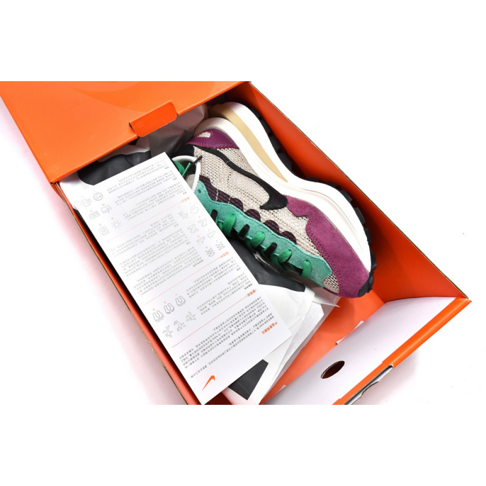 PB Sacai x Nike Pegasua Vaporfly String Black Villain Red