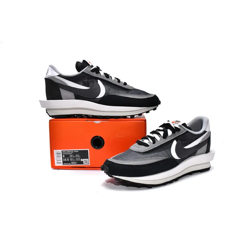 Sacai x Nike LDV Waffle Black