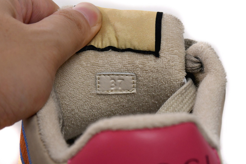 Gucci Screener577684 0Y230 6083 