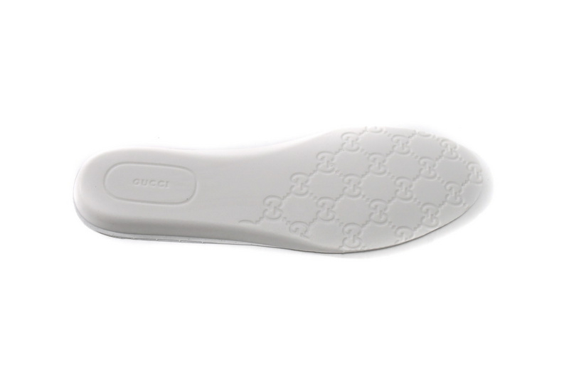 Gucci Screener 677423 9SFR0 4983 