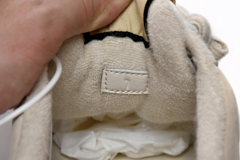 Gucci Screener 570443 9SFR0 5270