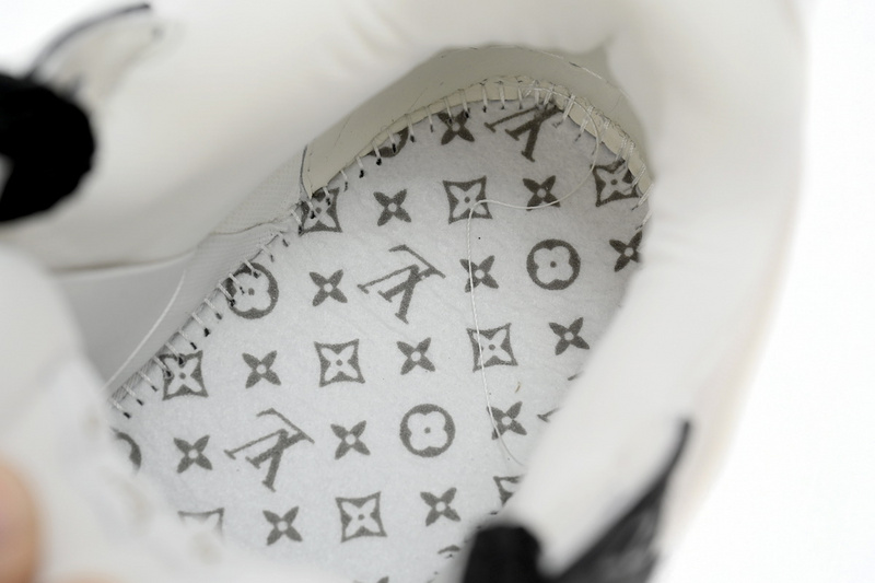 Louis Vuitton Black And White