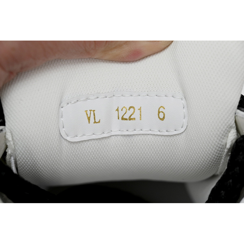 Louis Vuitton Black And White