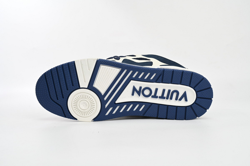 Louis Vuitton Leather lace up Fashionable Board Shoes Blue