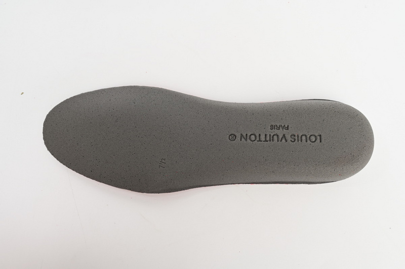 Louis Vuitton Leather lace up Fashionable Board Shoes Red