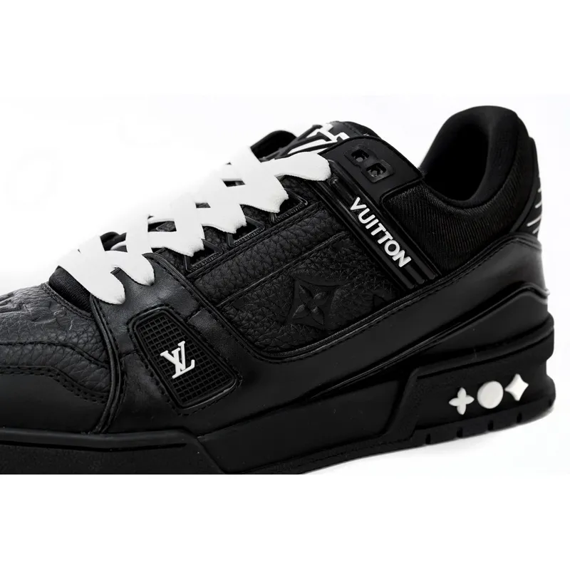 Louis Vuitton Trainer All Black Embossing