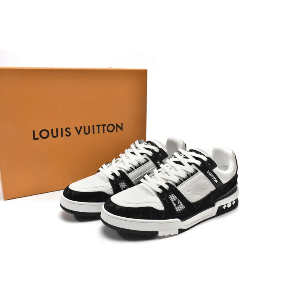 Louis Vuitton Trainer Black And White Cloth Cover