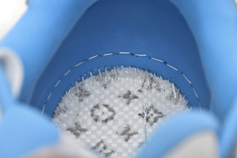 Louis Vuitton Trainer Blue Cloth Surface