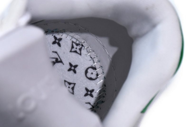 Louis Vuitton Trainer White Green