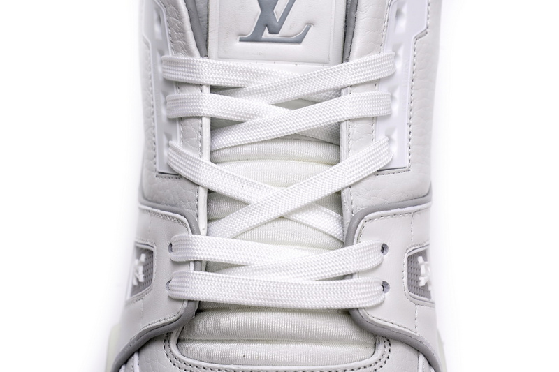 Louis Vuitton Trainer White Litchi Pattern