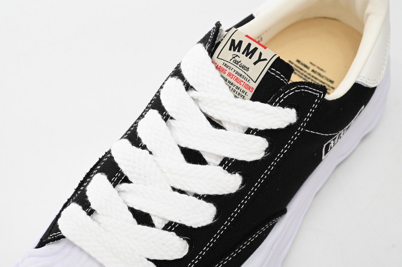 MIHARA YASUHIRO White And Black Background