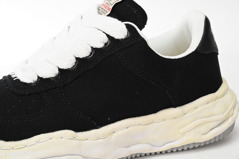 MIHARA YASUHIRO White And Black Gray Low