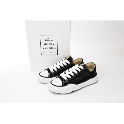 MIHARA YASUHIRO White And White And Black Cloth 02
