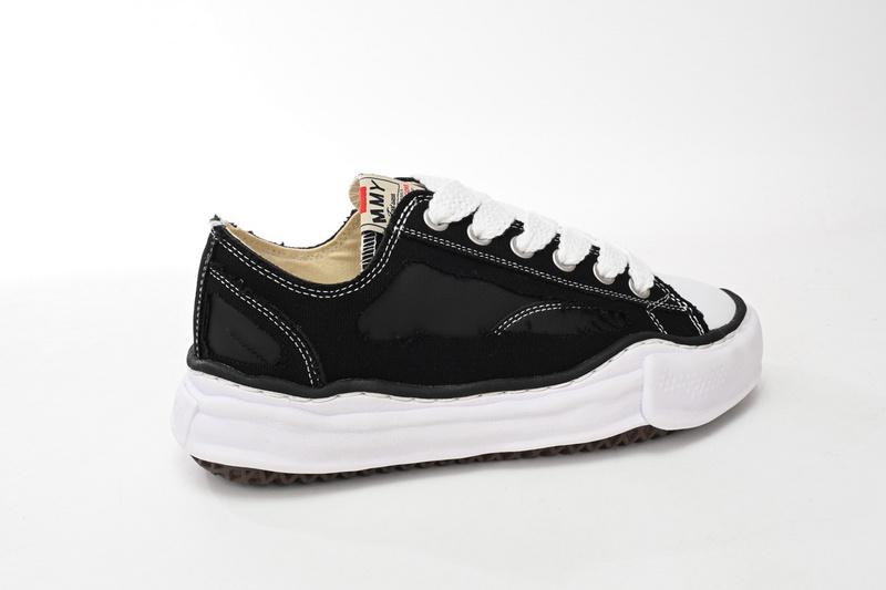 MIHARA YASUHIRO White And White And Black Cloth