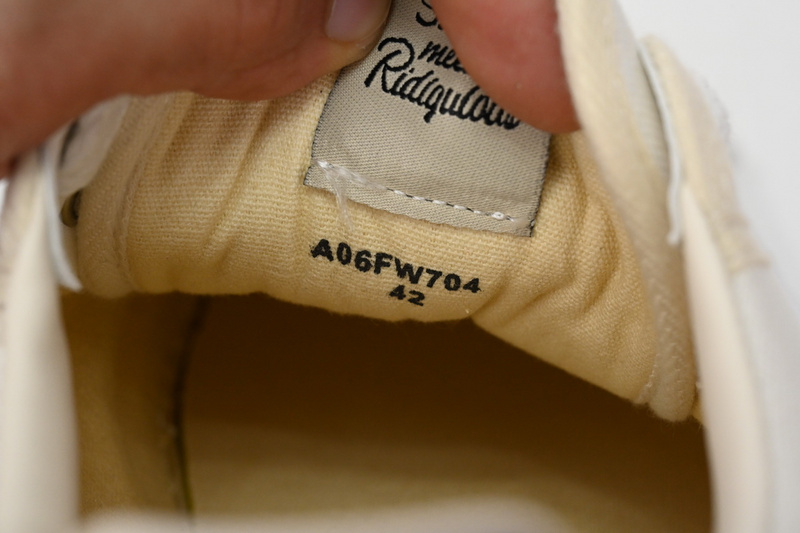 MIHARA YASUHIRO White And White Yellow