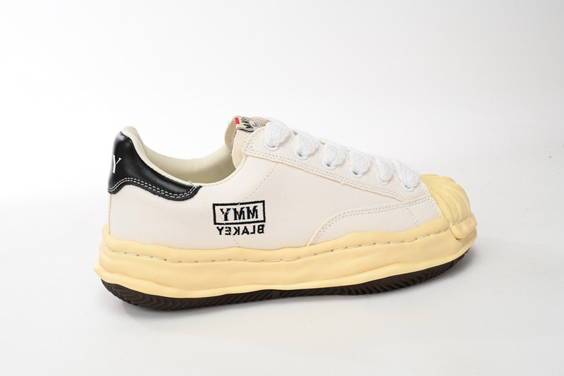 MIHARA YASUHIRO White And White Yellow Black Background