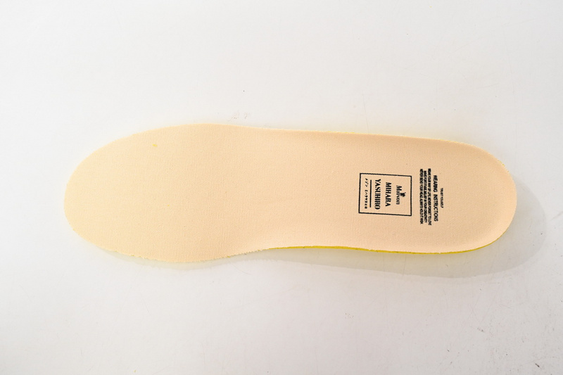 MIHARA YASUHIRO White And White Yellow Black Tail