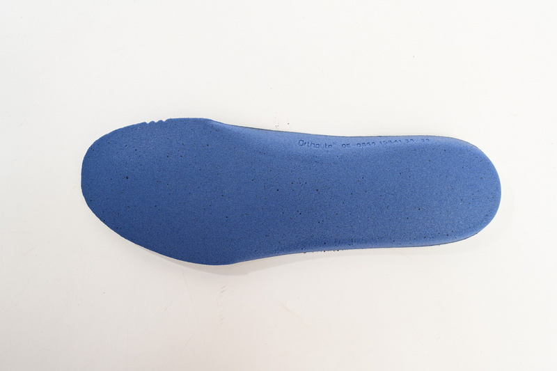 Moncler Trailgrip Black Red