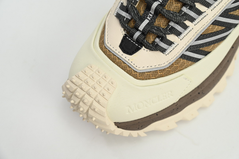 Moncler Trailgrip Grey white