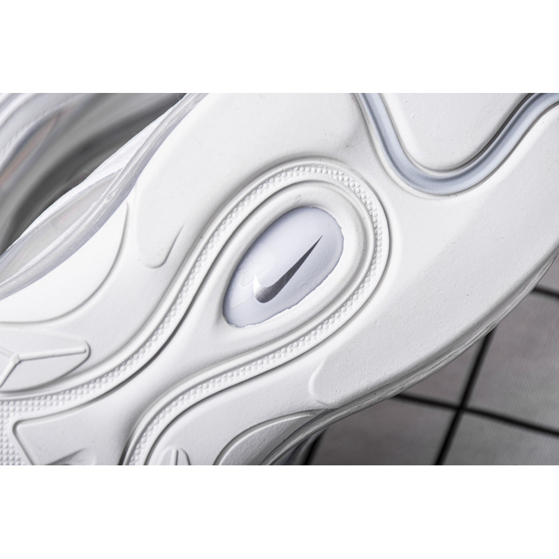 Nike Air Max 97 WhiteMetallic SilverIridescent