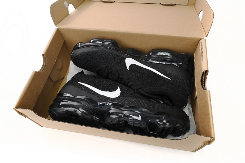 Nike AIR VAPORMAX 2023 FK Black And White