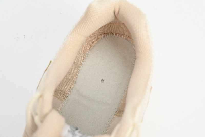 Nike Air Zoom Vomero 5 Beige Brown