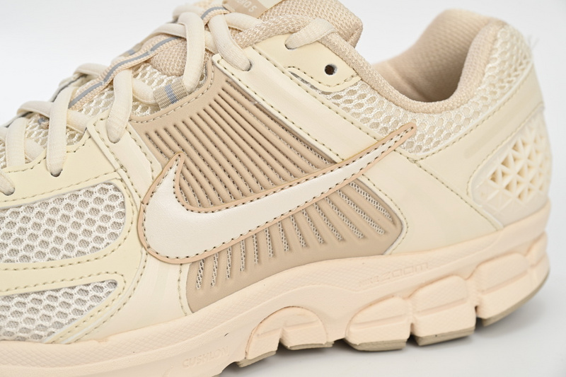 Nike Air Zoom Vomero 5 Beige Brown