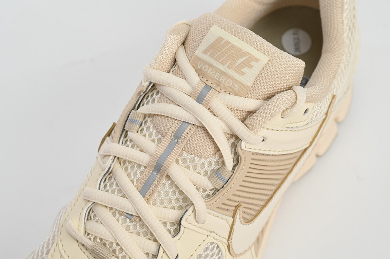 Nike Air Zoom Vomero 5 Beige Brown