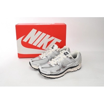 Nike Air Zoom Vomero 5 Silver 02