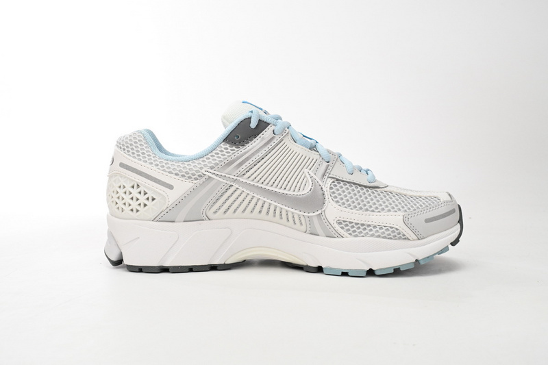 NikeAir Zoom Vomero 5 White Blue